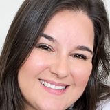 Dra. Nathália Gaspari